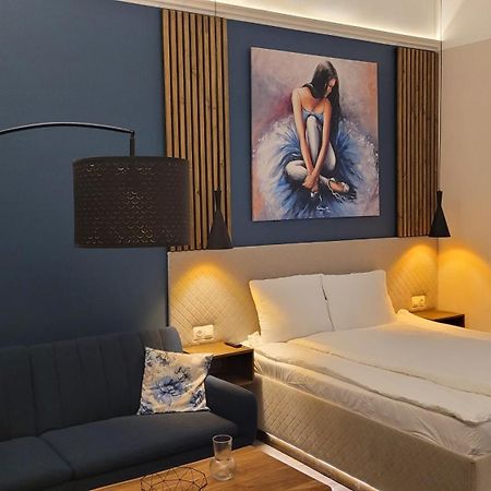 Glamour Apartman Gyula Dış mekan fotoğraf