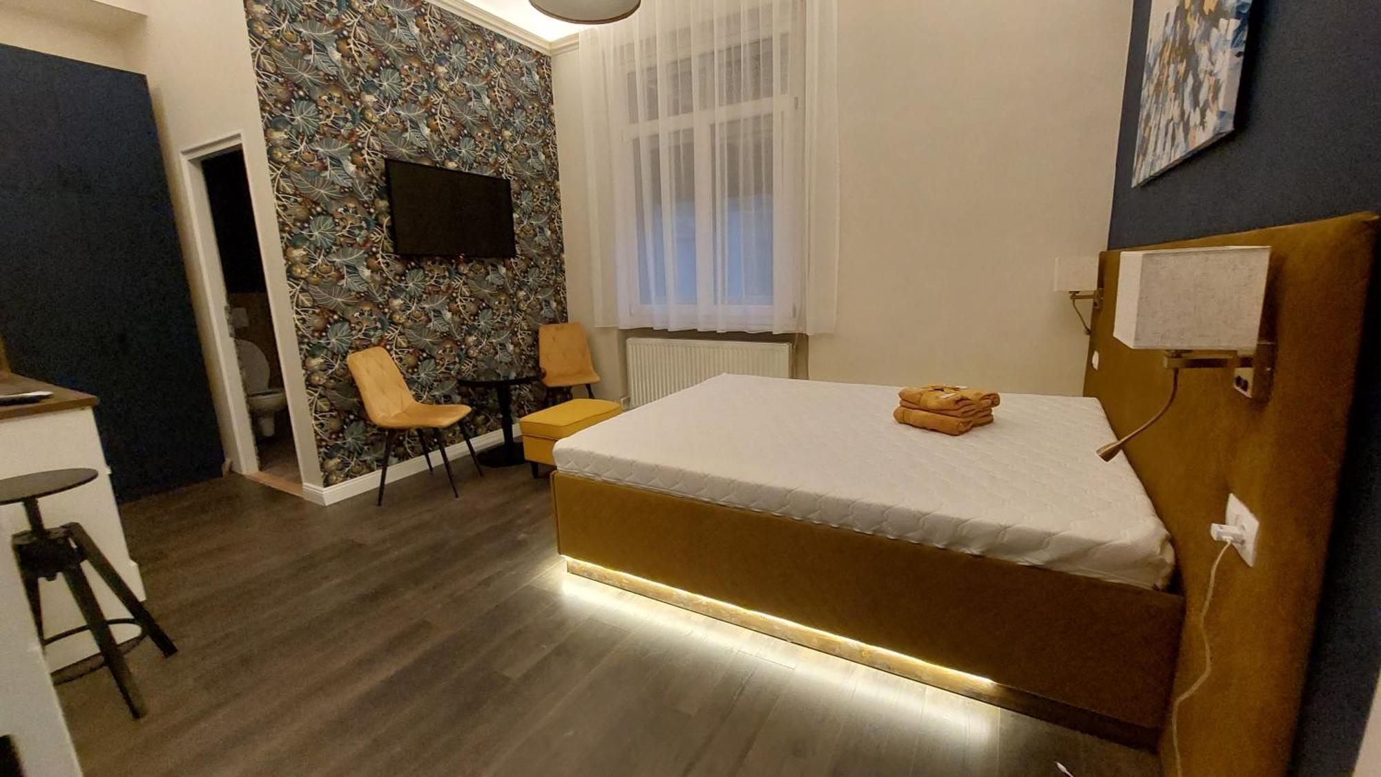 Glamour Apartman Gyula Dış mekan fotoğraf